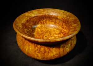 Timeless Beauty: Decorative Burl Wood Bowl as Heirloom